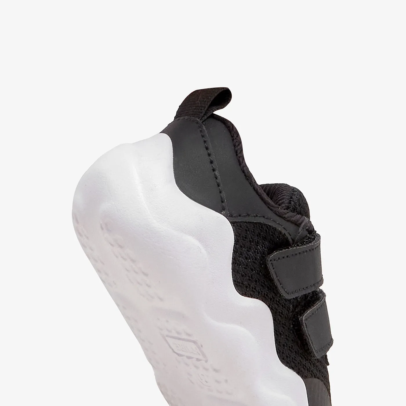 Boys' Adventurous  Sneakers