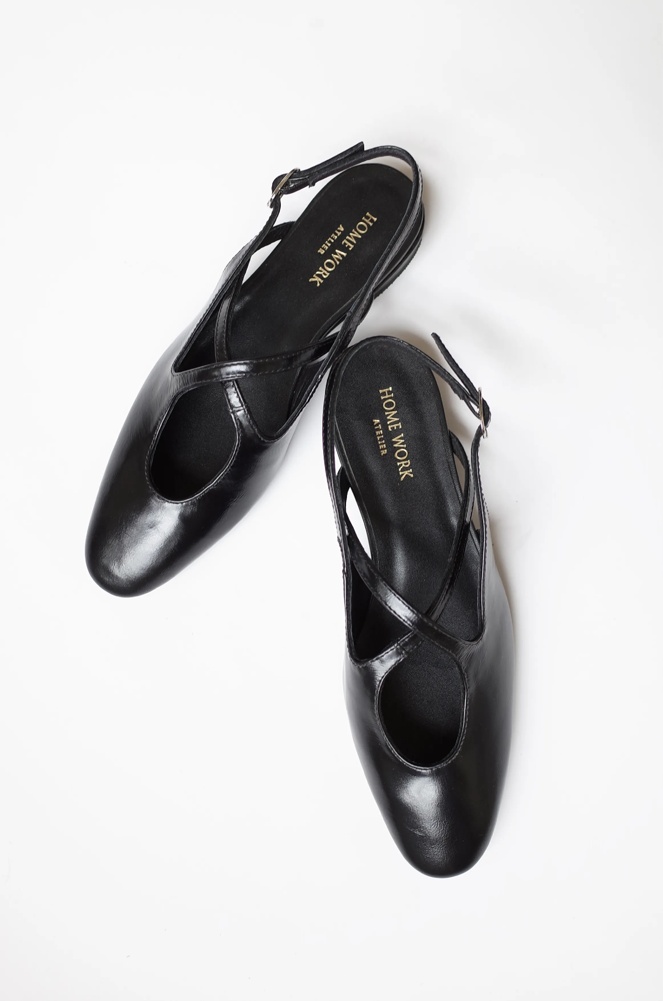 Craftsman Made Leather100% Elegant Cross Design Flats
