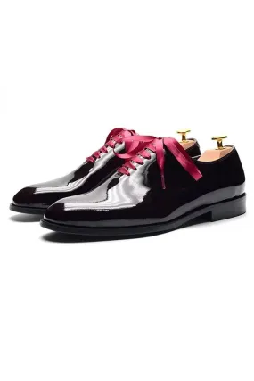 Diamoré Timeless Lace-Up Treasures