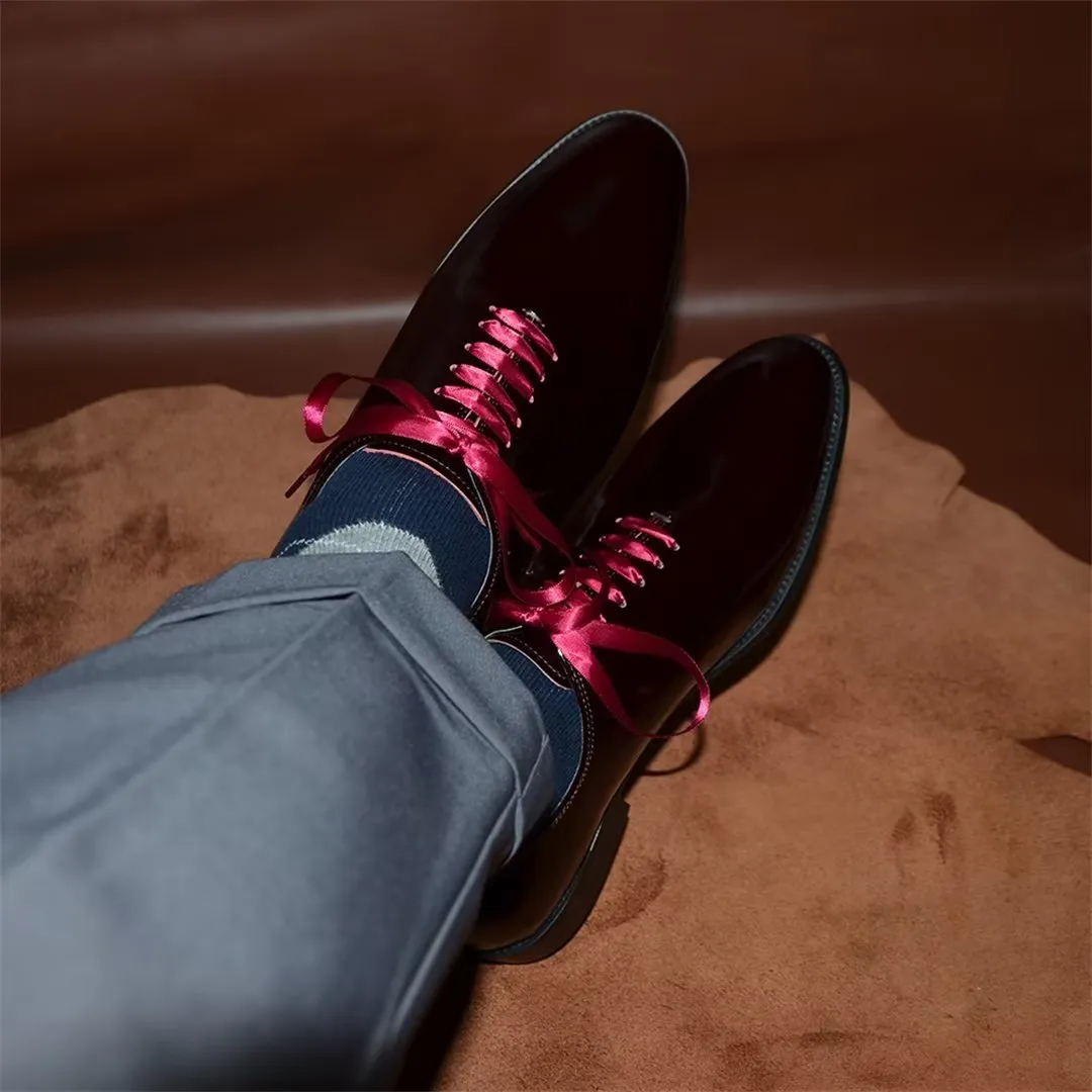 Diamoré Timeless Lace-Up Treasures