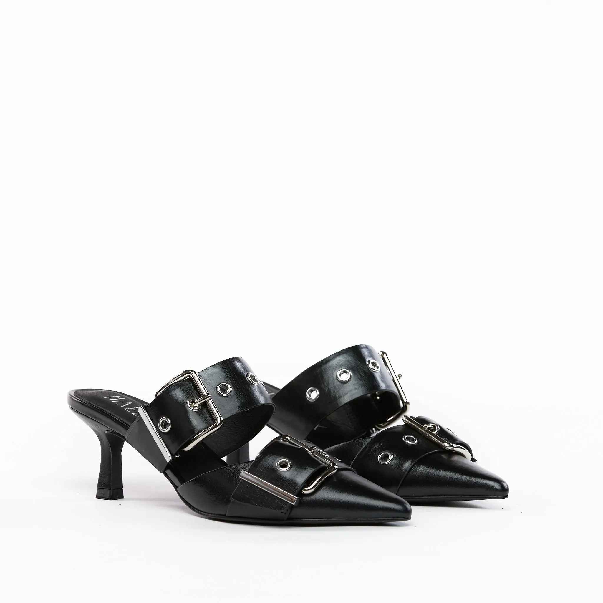 GOYA Black