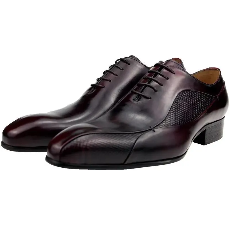 Ostranuxe Timeless Lace-Up Elegance