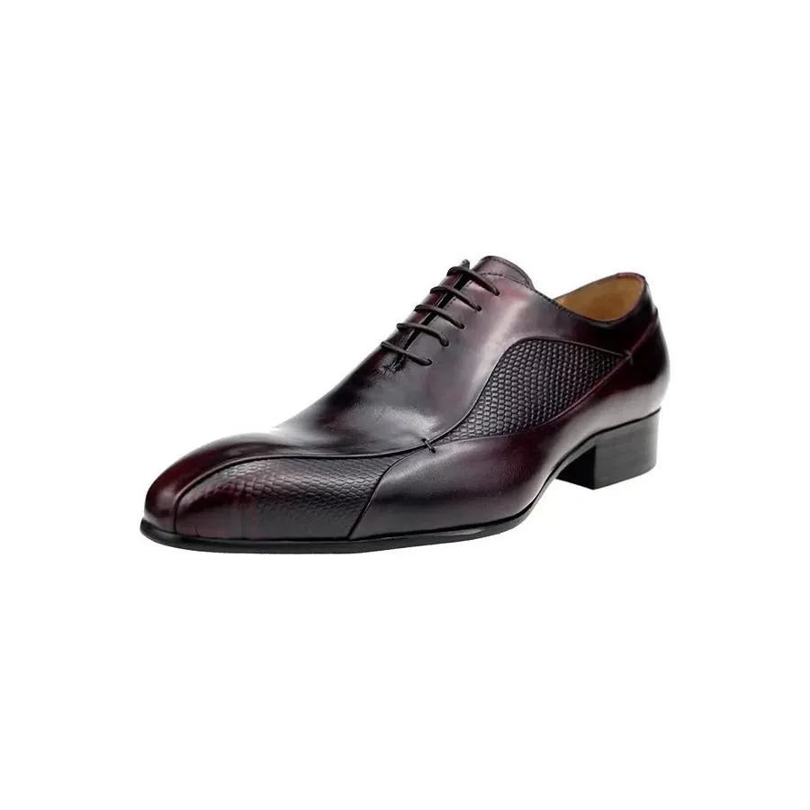 Ostranuxe Timeless Lace-Up Elegance