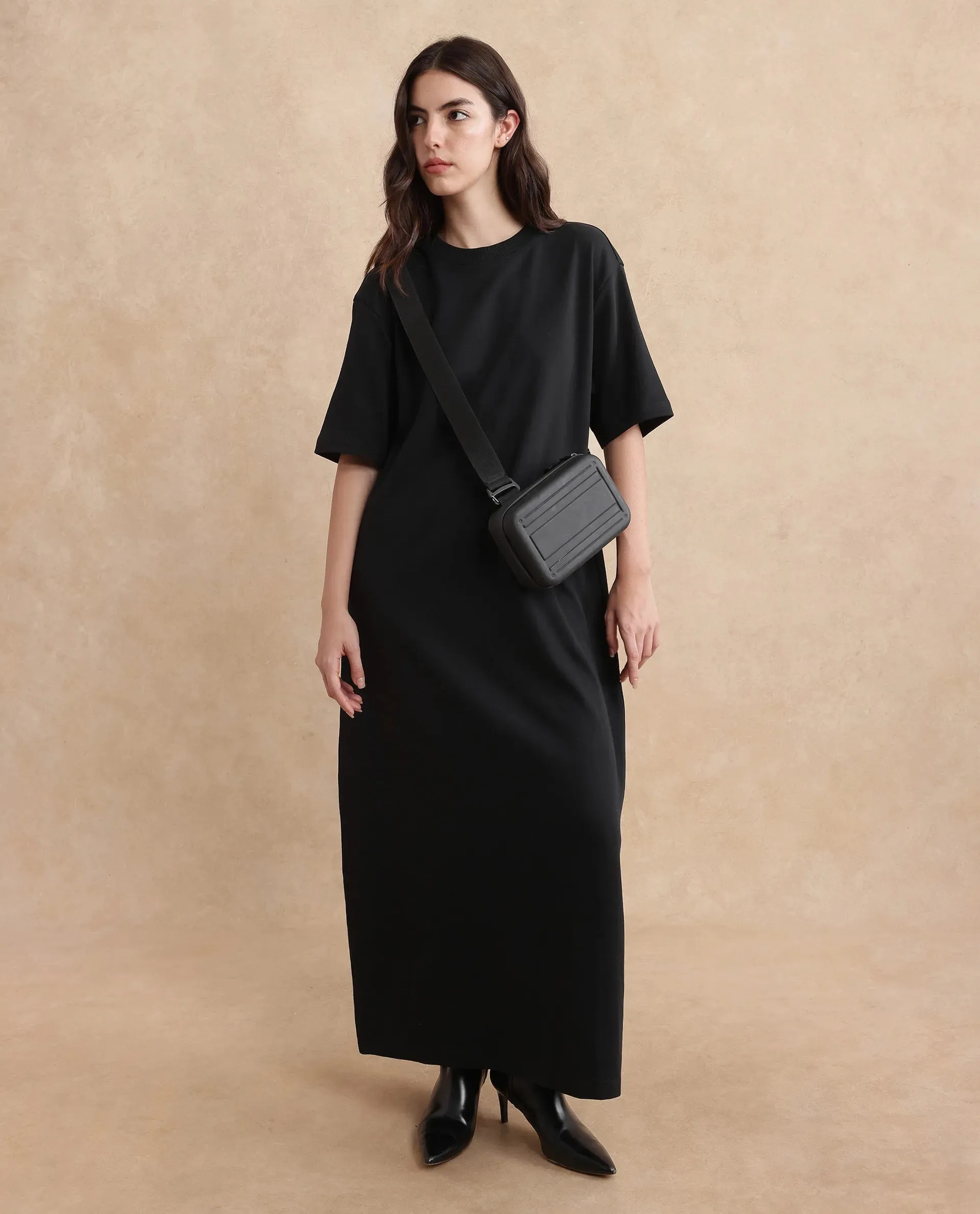 Rareism Women Afrinca Black Cotton Polyester Fabric Plain Dress