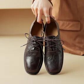 Retro Lace-Up Handmade Soft Leather Round Toe Oxford Shoes in Black/Brown