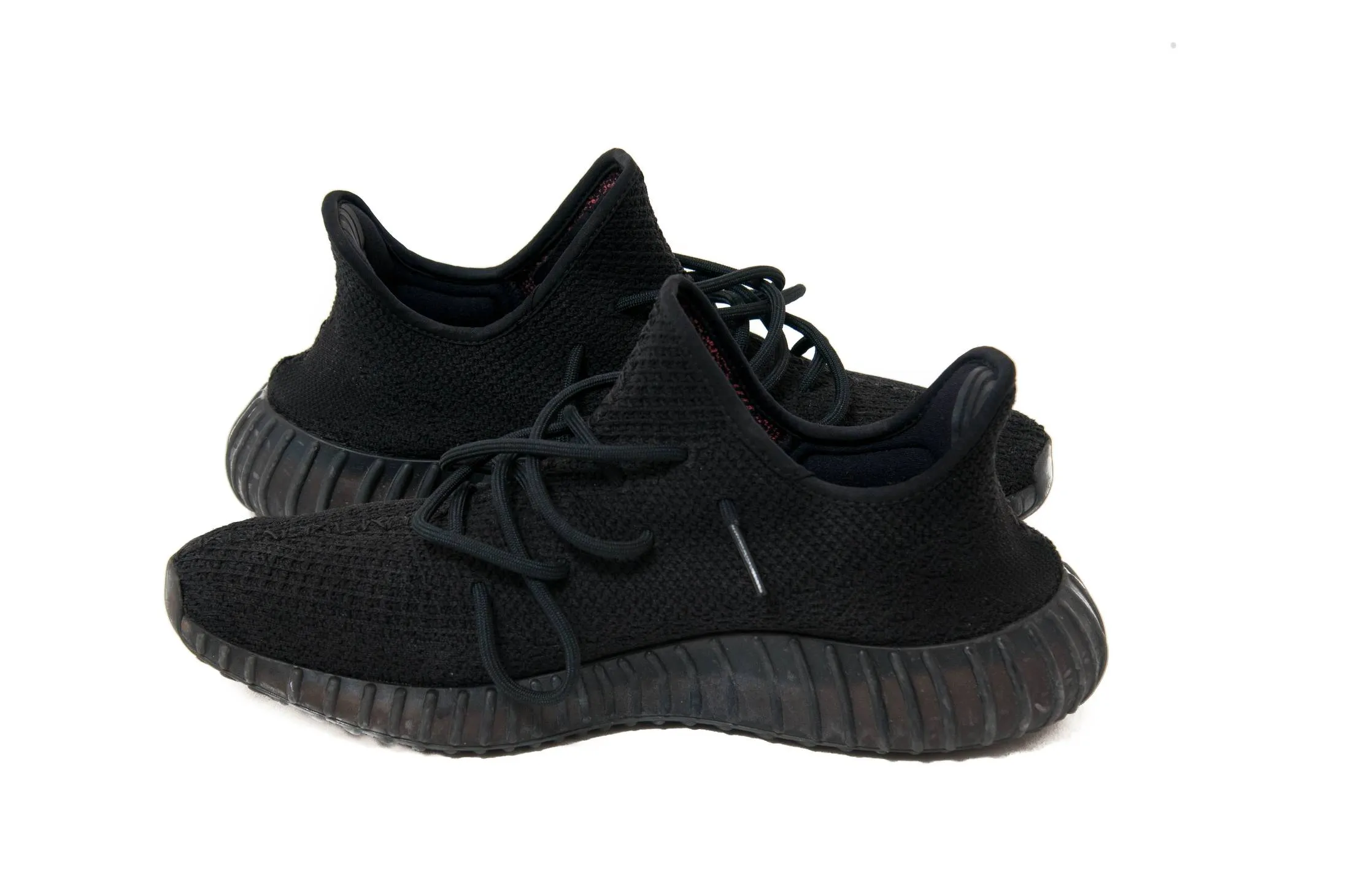 Yeezy Boost 350 V2 Core Black Red