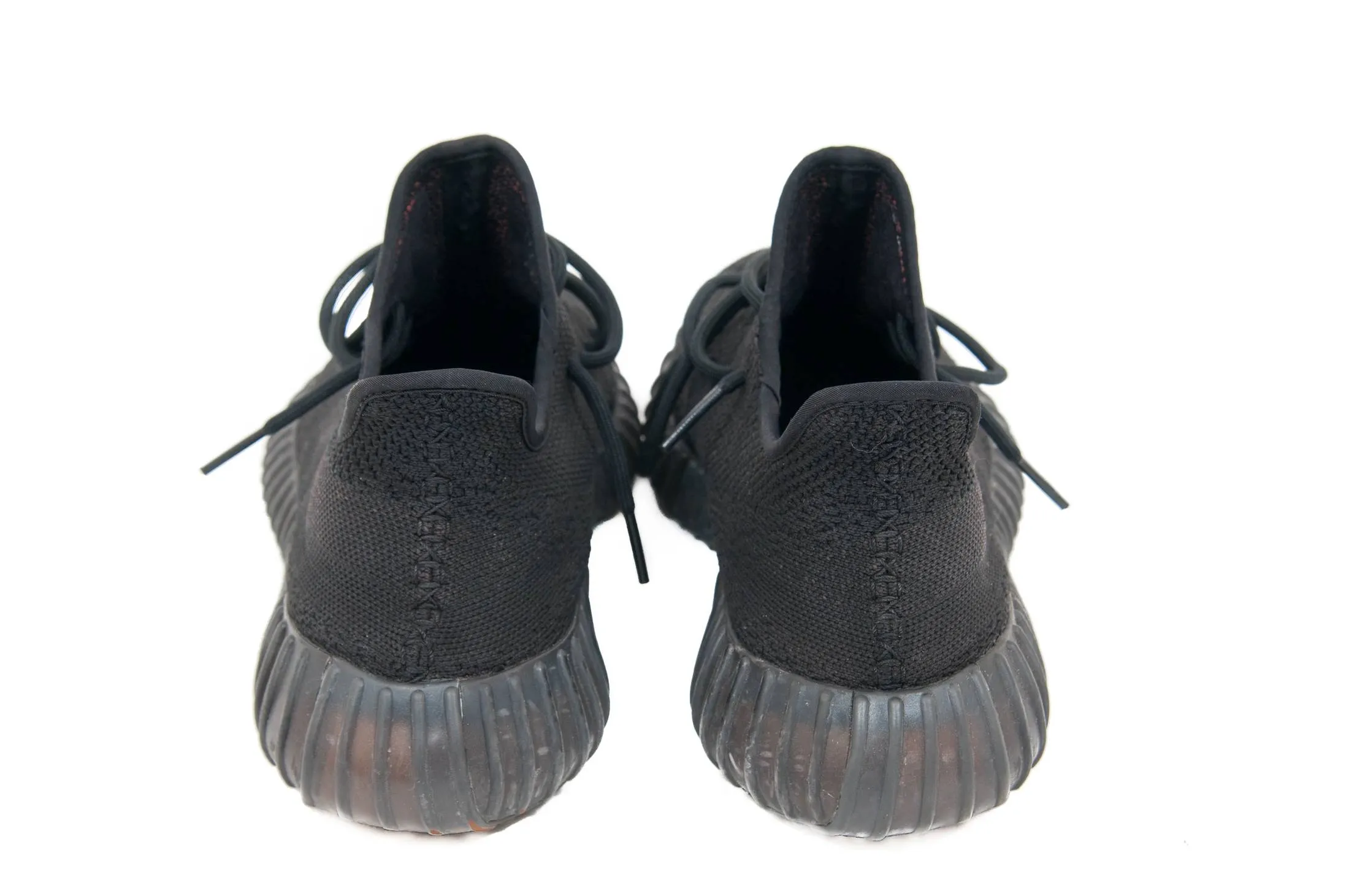 Yeezy Boost 350 V2 Core Black Red